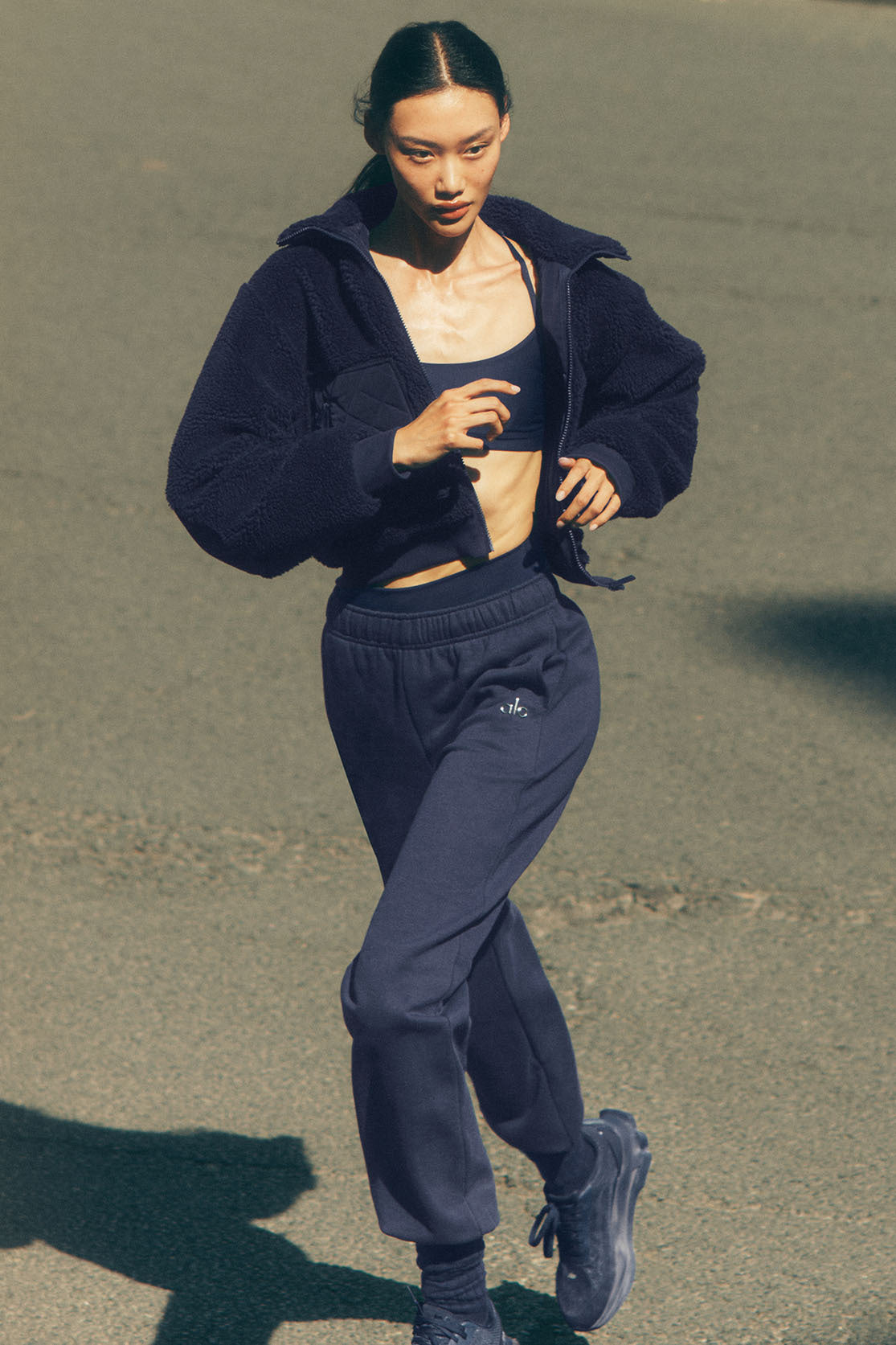 Accolade Sweatpants - Navy